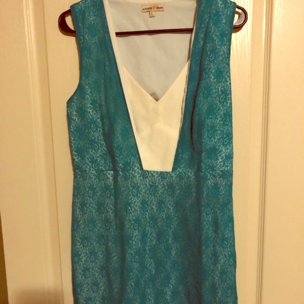 Super nice teal and lace dress